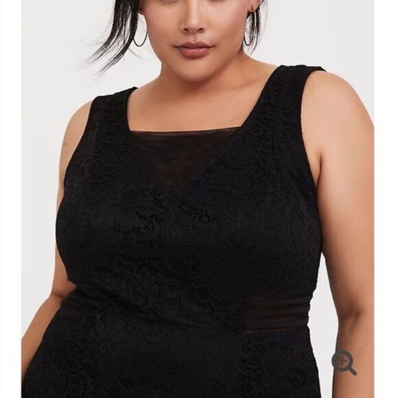 NWTs TORRID Black Lace Gown Sz 4X - Picture 4 of 11